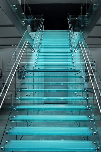 Лестница из стекла ФС-9 | Фантазия Стекла