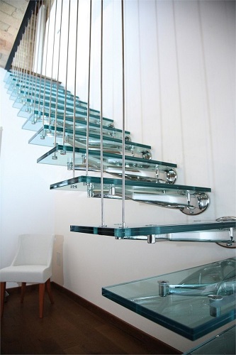 Лестница со стеклянными ступенями ФС-3 | Фантазия Стекла